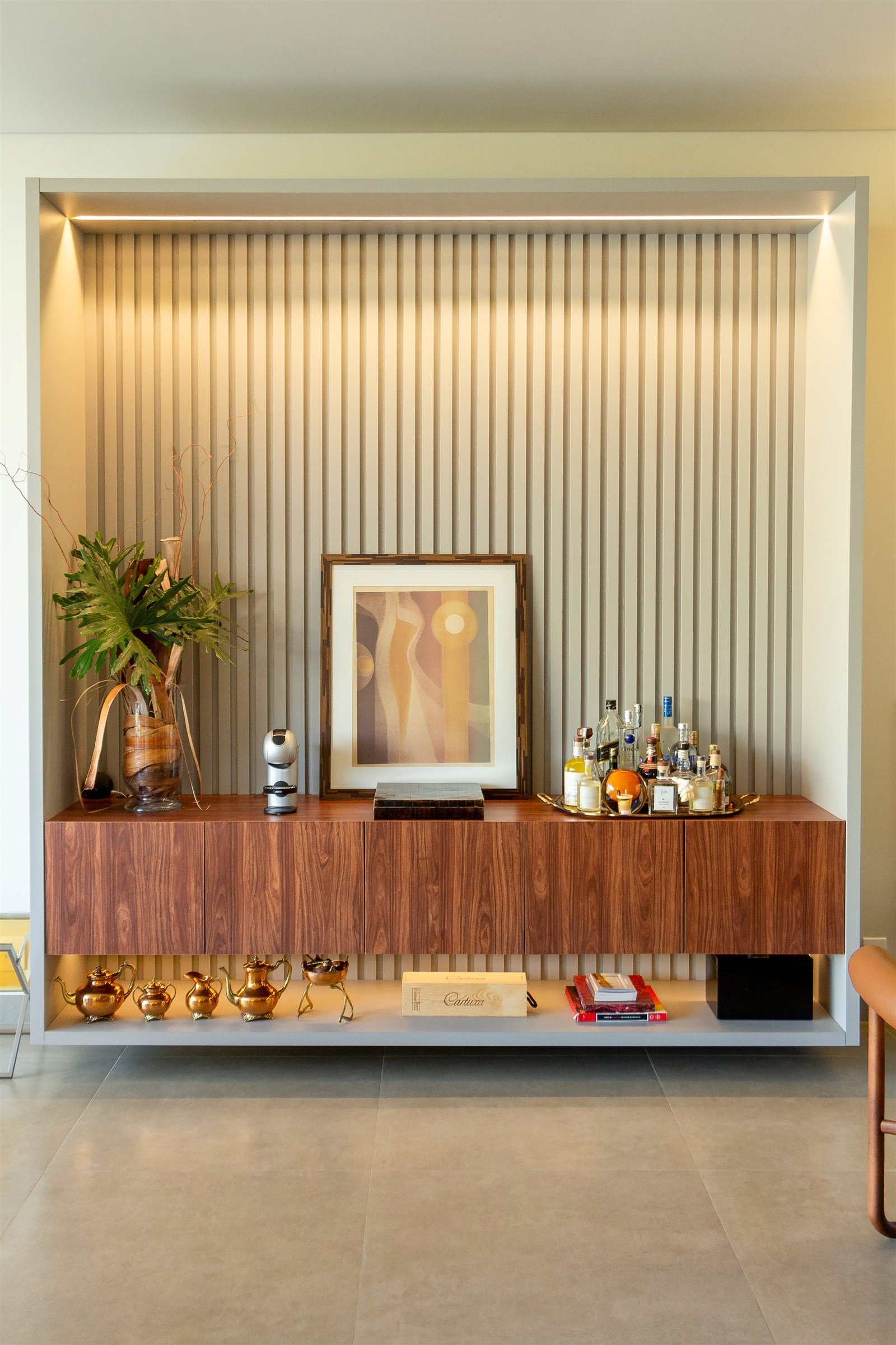 Buffet ripado — Casa Jasmim